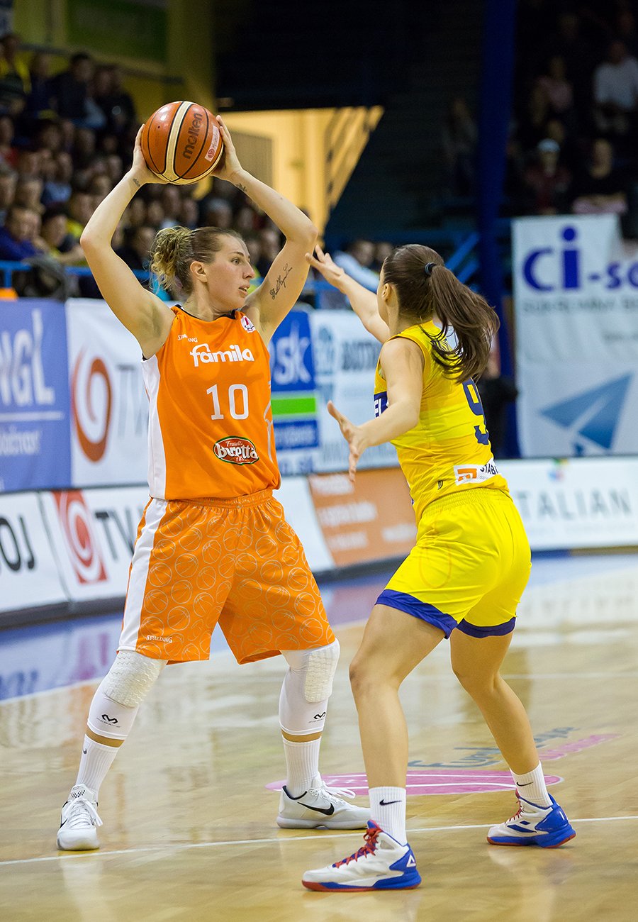 GOOD ANGELS Košice vs. Famila Schio, Bálintová(9) vs. Anderson(10)