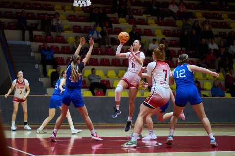 Slávia ŠKP Banská Bystrica vs. BK Klokani Ivanka pri Dunaji