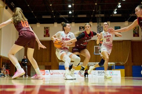 Slávia ŠKP Banská Bystrica vs. BK ŠK UMB Banská Bystrica