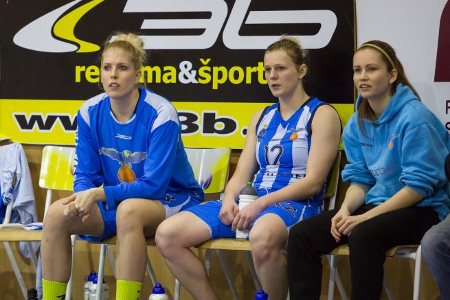 Nikoleta Feketeová, Eva Reháková (SNV) (Foto: Ľubka Ištoňová)