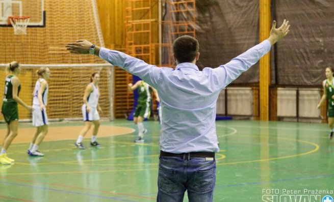 BK Slovan Bratislava vs. MBK Šamorín (Foto: Peter Praženka)