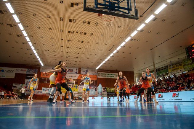 MBK Ružomberok vs. Piešťanské Čajky (Foto: Laco Duračka)