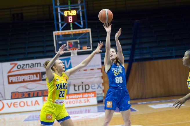 YOUNG ANGELS Košice vs. Piešťanské Čajky, Natália Martišková (88) (Foto: Jäzva)