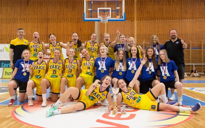 Young Angels U23 Košice, Majster Slovenska 2021/22 v kategórii Mladé ženy U23 (Foto: Jäzva)