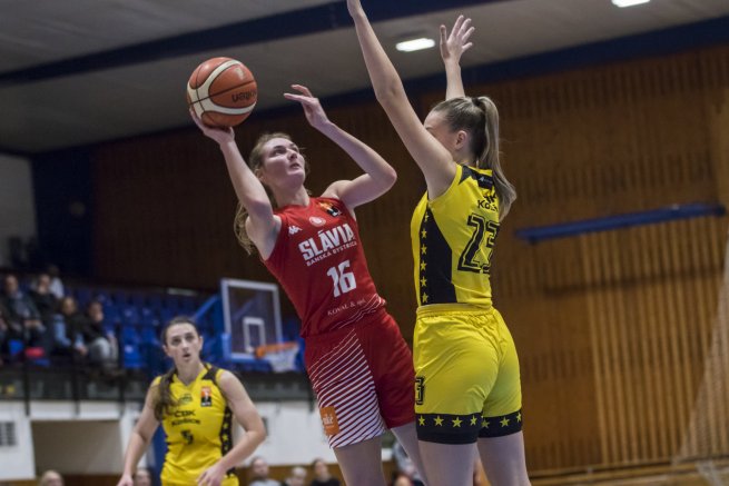 CBK Košice vs. Slávia Banská Bystrica, Nina Janštová (16) (Foto: Jäzva)