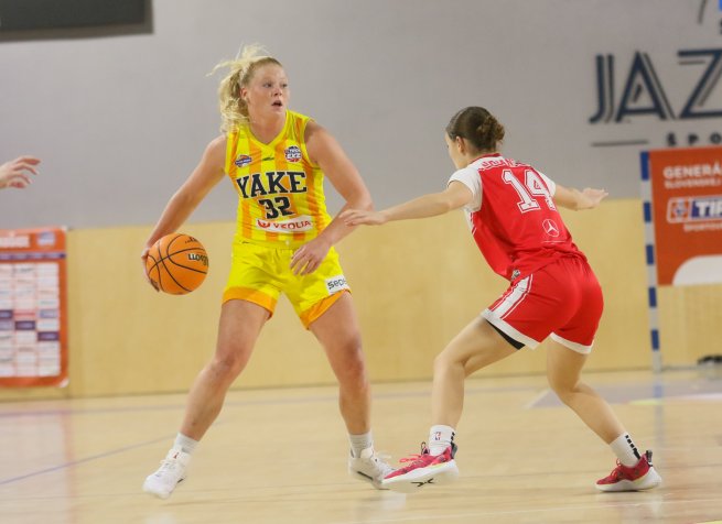 YOUNG ANGELS Košice vs. BK AS Trenčín, Abigail Prohaska (32) (Foto: Jäzva)