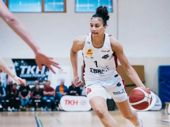 India Farcy (1), TK Hannover Luchse (DBBL, GER) (Foto: bebasket.fr)