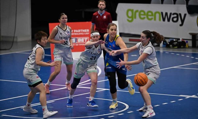 BK AS Trenčín vs. Piešťanské Čajky (Foto: BK AS Trenčín)