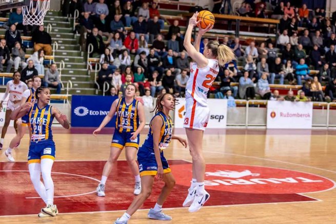 MBK Ružomberok vs. YOUNG ANGELS Košice, Oľga Jackovec (23) (Foto: MBK Ružombberok)