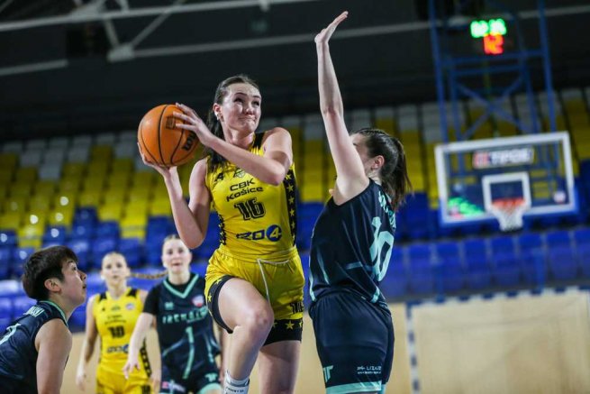 CBK Košice vs. BK AS Trenčín, Eva Staníková (16) (Foto: Jäzva)