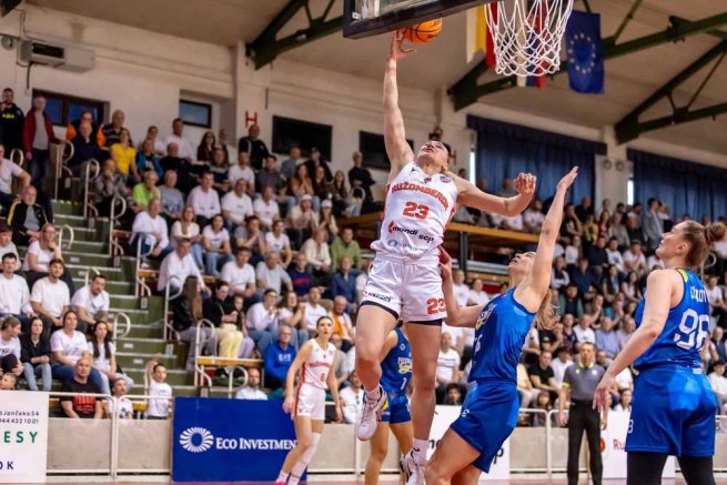 MBK Ružomberok vs. Piešťanské Čajky, Oľga Jackovec (23) (Foto: MBK Ružombberok)