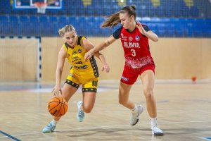 FOTO/VIDEO: Slávia ŠKP uspela aj na pôde CBK a je stále bez prehry