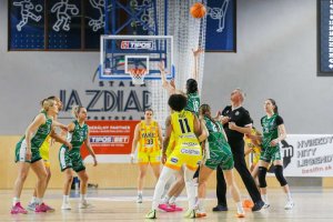 Demotivované Anjelky prišli o body i americkú oporu, Šamorín ustál ich nápor