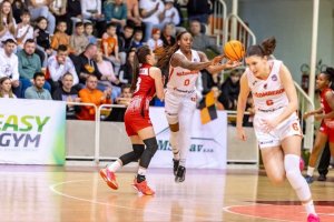 FOTO/VIDEO: Semifinále dvakrát po 3:0, vo finále Piešťany a Ružomberok